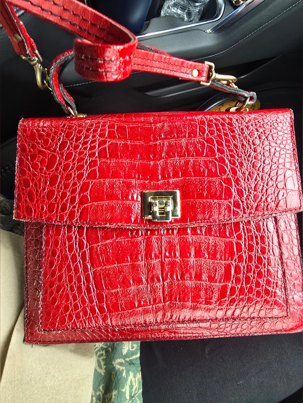 Red Croc-Embossed Top-Handle Satchel - Unbranded - Picture 2 of 10